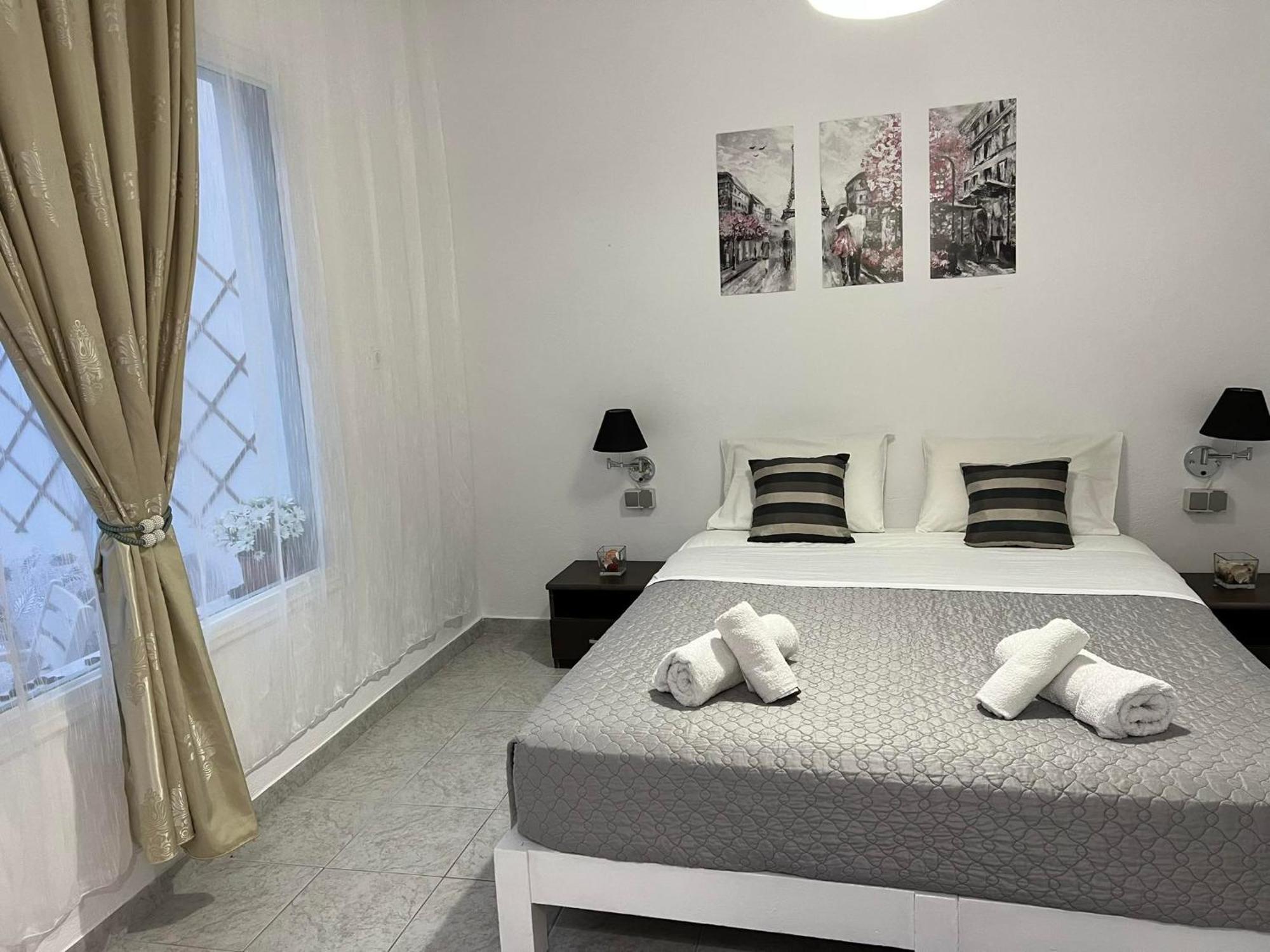 Sagma Beach Rooms Perissa  Exterior photo